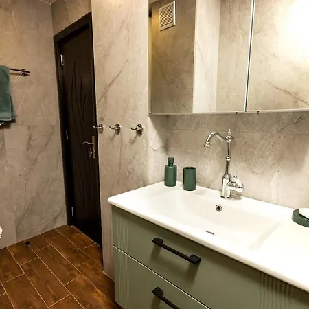 Orhanie - Center Apartment *